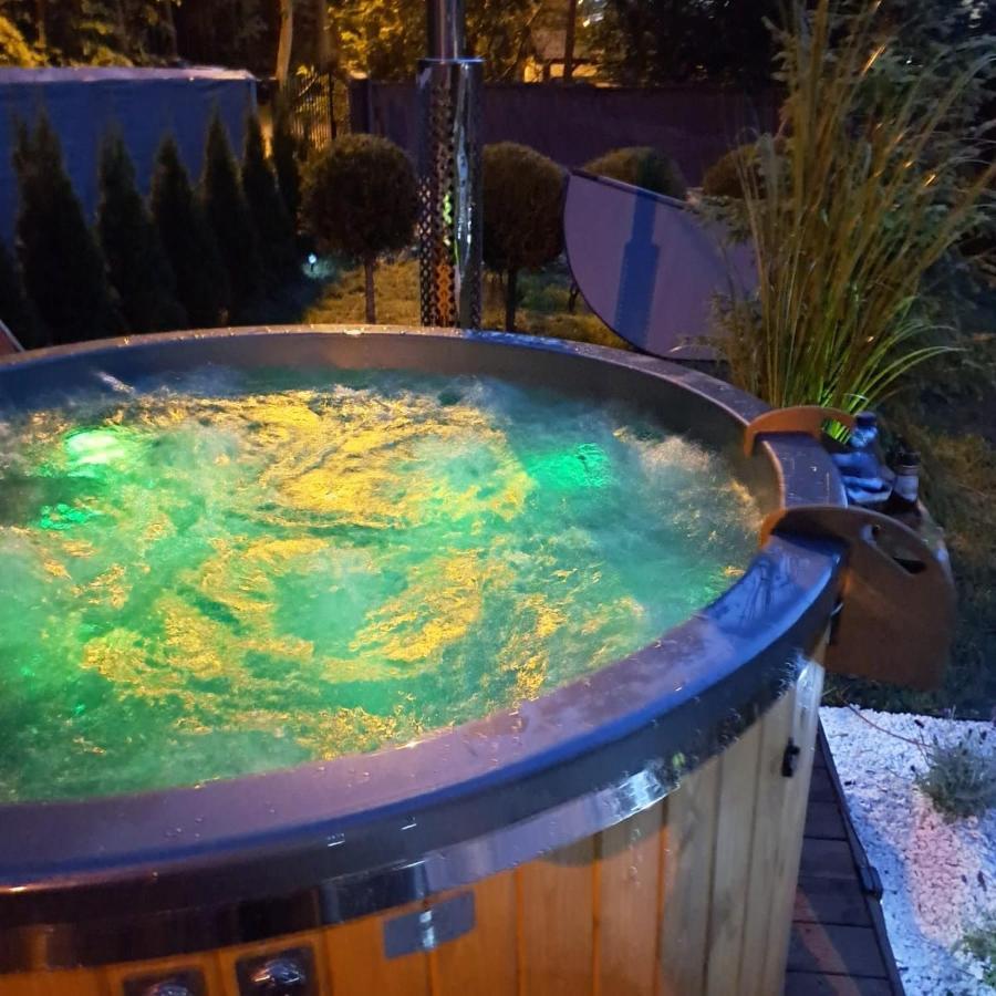 Lesny Zakatek Malediwy Spa 야우르츠노 외부 사진