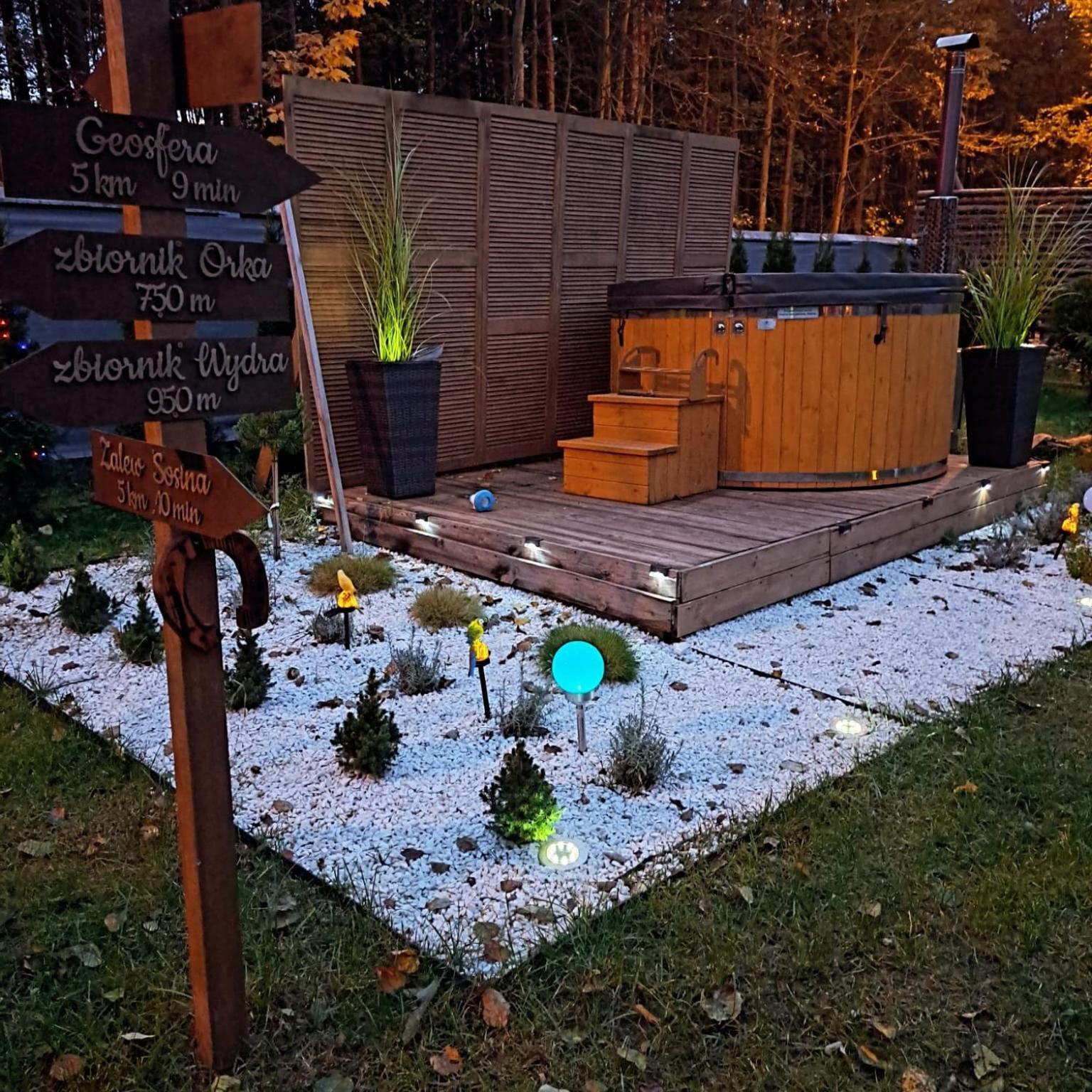 Lesny Zakatek Malediwy Spa 야우르츠노 외부 사진