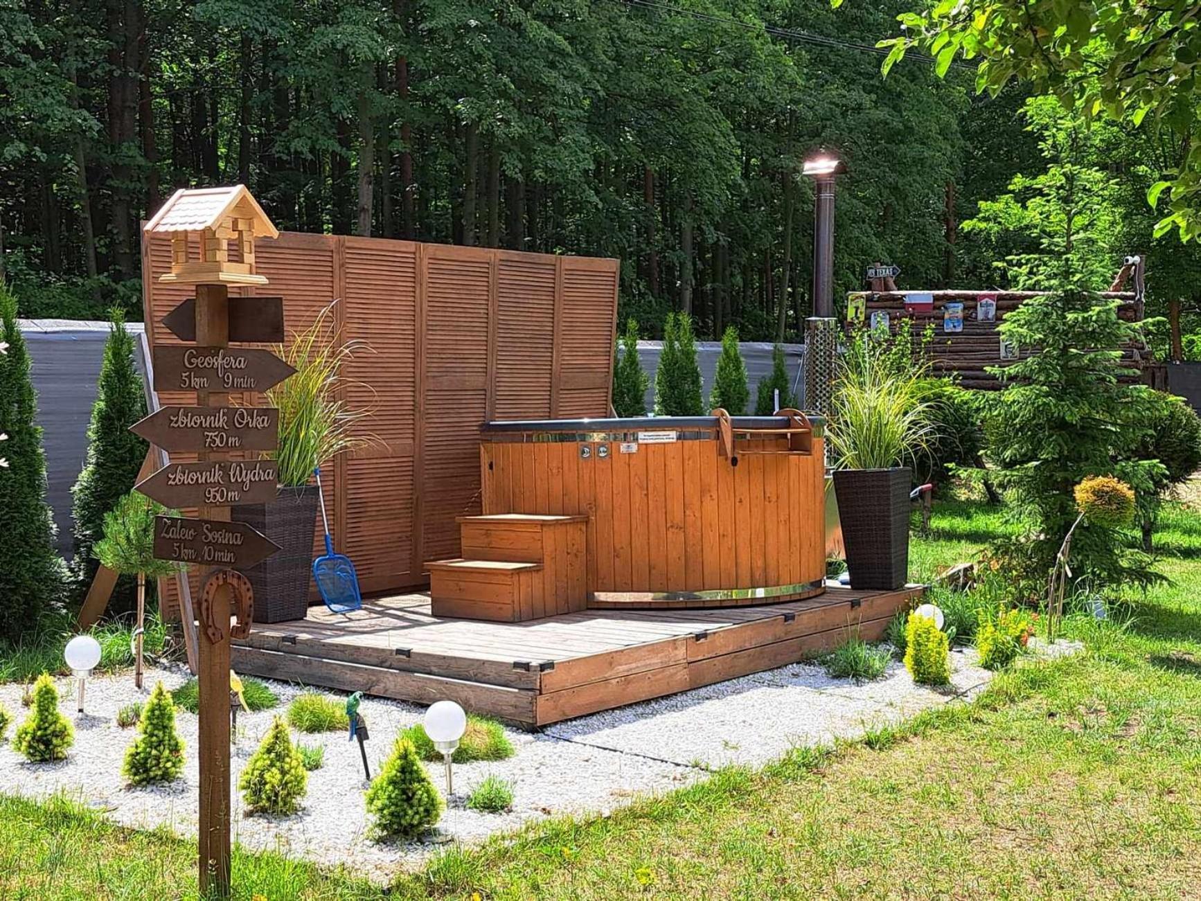 Lesny Zakatek Malediwy Spa 야우르츠노 외부 사진